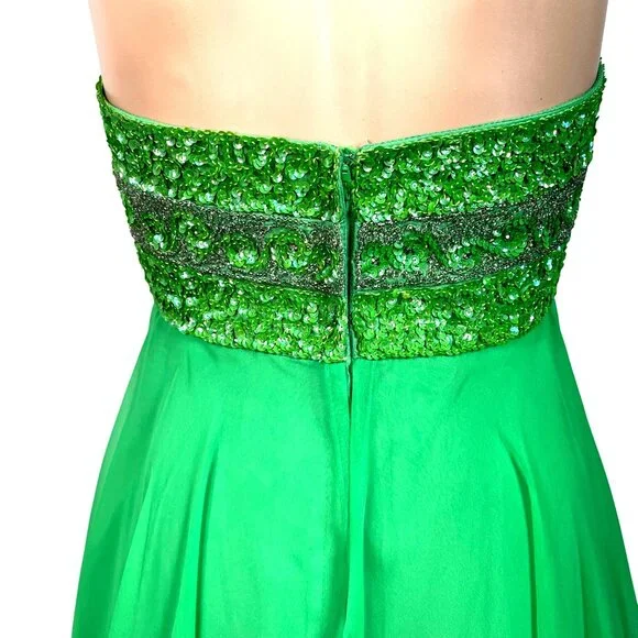 Vintage 1970's Mike Benet Formals Green Halter Beaded Evening Gown Size 7 - Picture 5 of 12